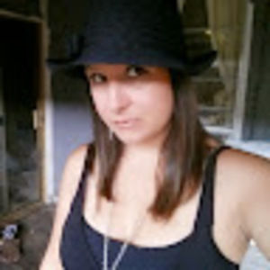 Meet your Posher, Tara